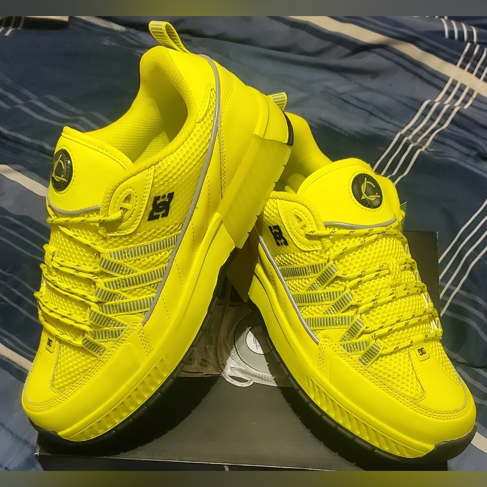 DC Lucien Pro Skate "Lucent Shock", New In Original Box! Mens 10.5